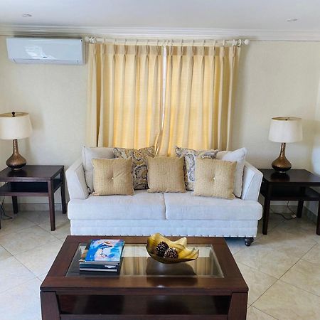 סנט ג'יימס Bianca Bay 3 Bedroom West Coast Beach Front Villa מראה חיצוני תמונה